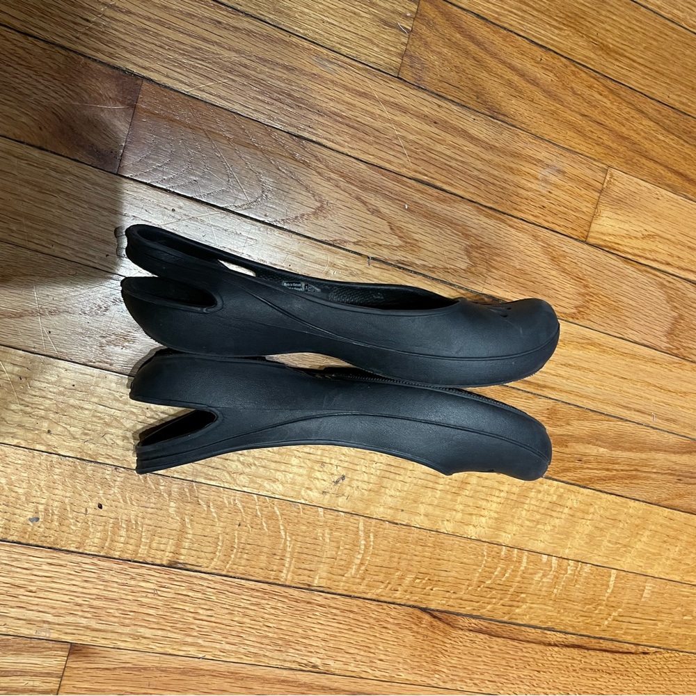 Crocs Kadee Ballet Slingback SlipOn Cutout Breathable Jelly Maryjane Taylor Flat - Picture 5 of 8